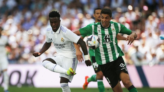 1×1: Real Madrid 2-1 Real Betis – Fin a la buena racha en el Bernabéu marcada por la polémica